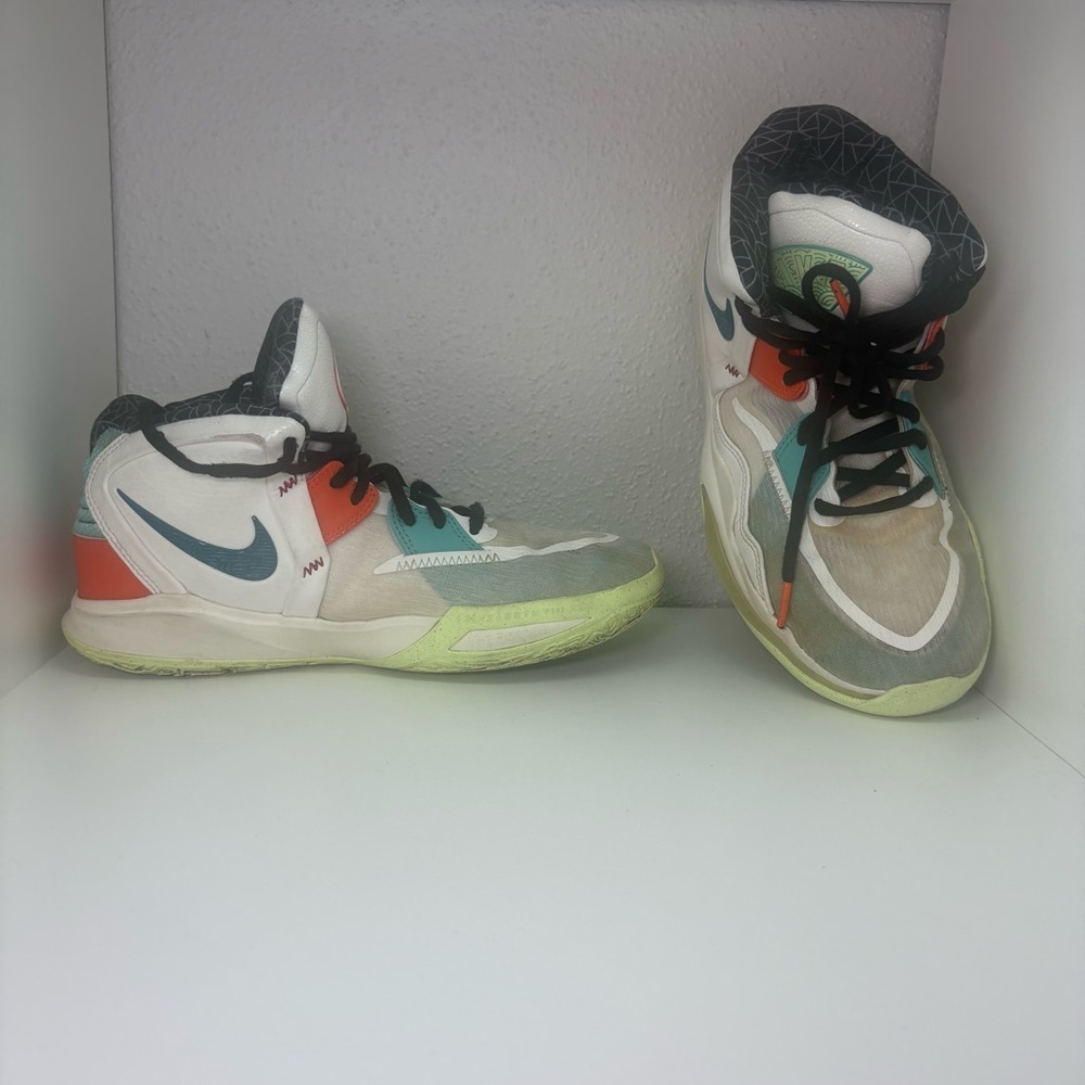 Nike Kyrie Infinity Chinese New Year Size 7Y Youth DD0334-021 Basketball Shoes - Picture 2 of 7